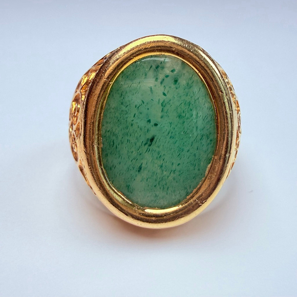 Estate 18K Solid Yellow Gold Mens Natural Jade Signet VTG Antique Scroll Ring - Picture 2 of 12